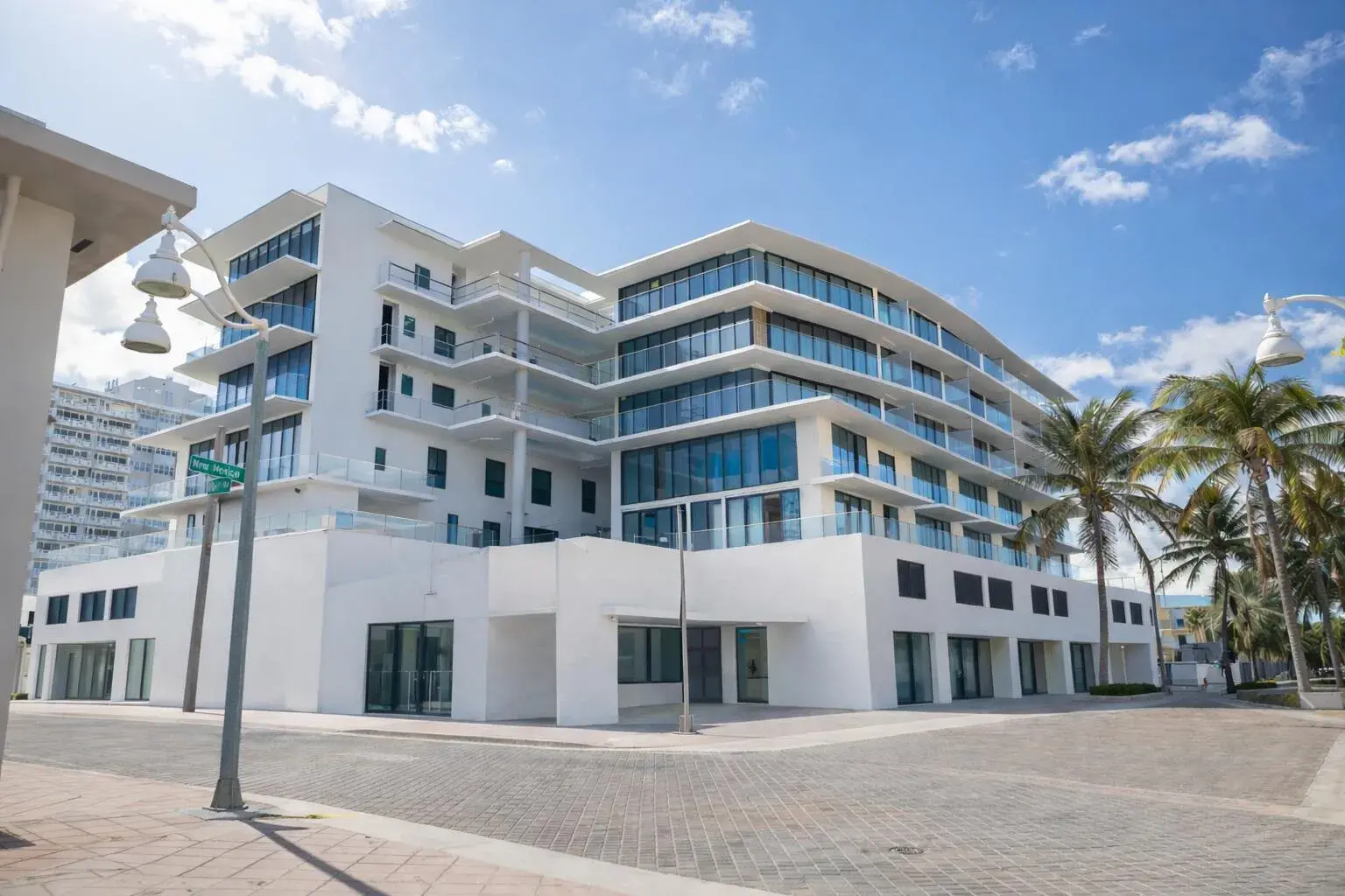 3319 N Ocean Drive, Hollywood FL 33019