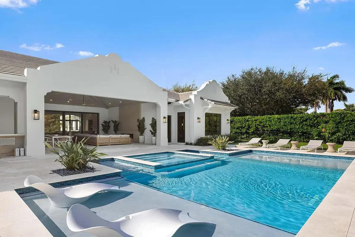 2775 Ave Au Soleil, Gulf Stream FL 33483