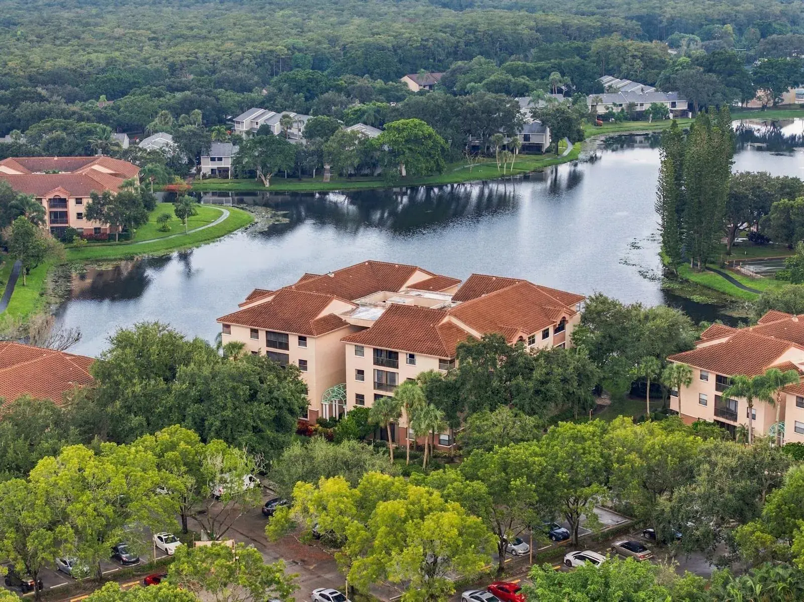 4400 NW 30th Street # 327, Coconut Creek FL 33066