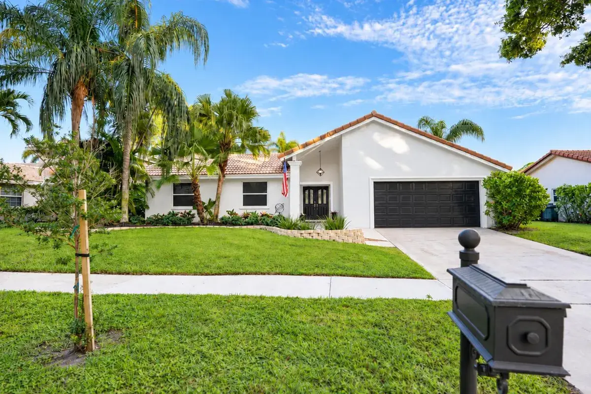3516 Pine Haven Circle, Boca Raton FL 33431