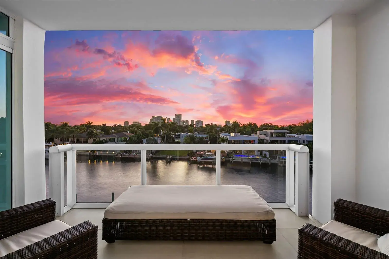 45 HENDRICKS Isle # 402, Fort Lauderdale FL 33301