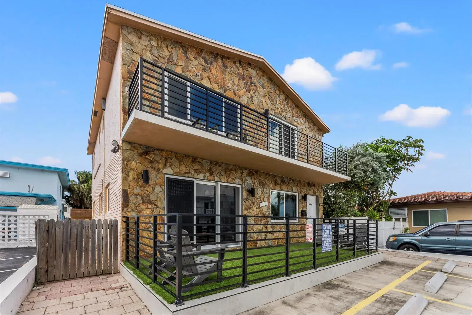 324 ROOSEVELT Street, Hollywood FL 33019