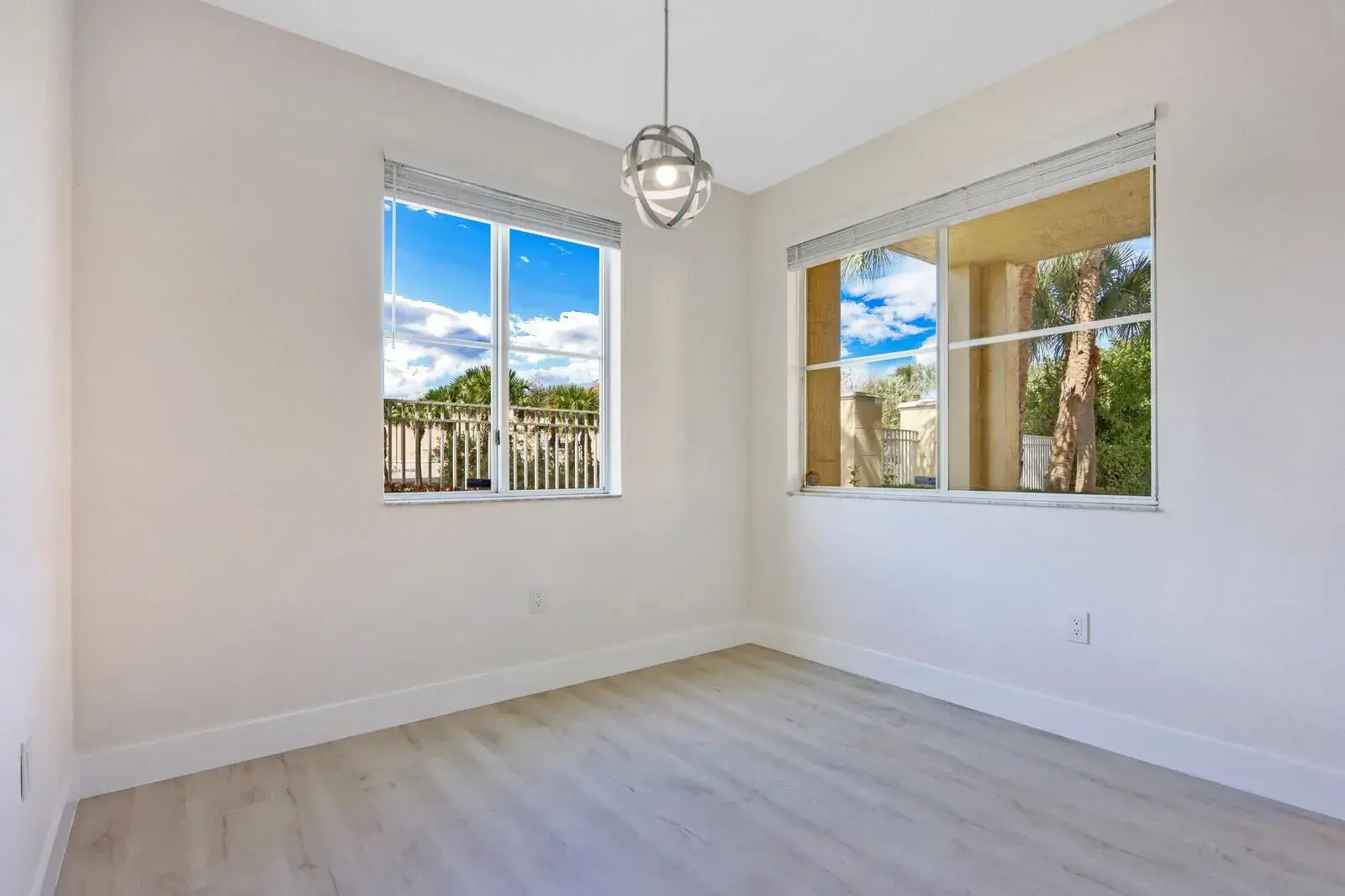 11023 LEGACY Lane # 102, Palm Beach Gardens FL 33410