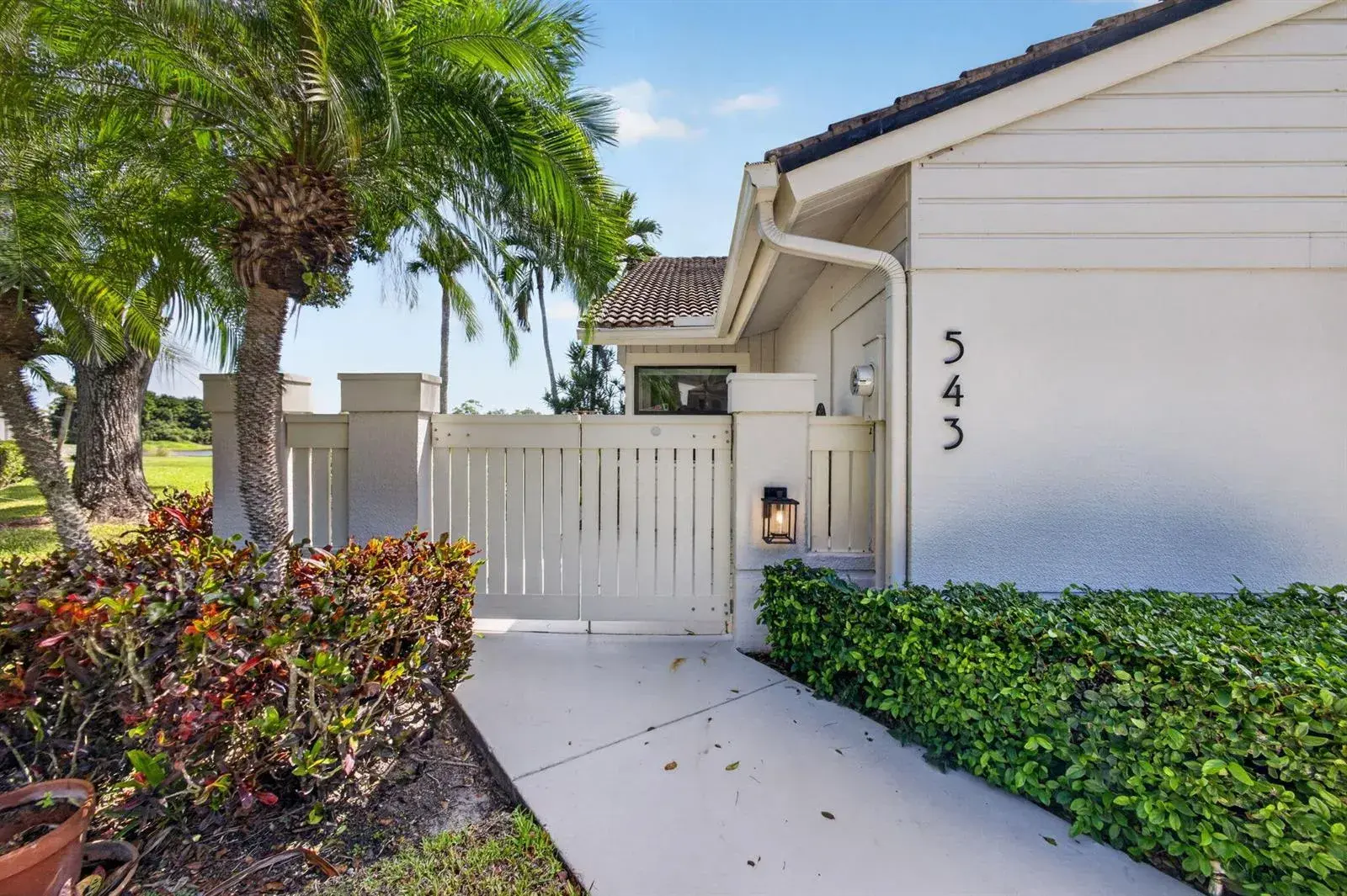 543 Prestwick Circle, Palm Beach Gardens FL 33418
