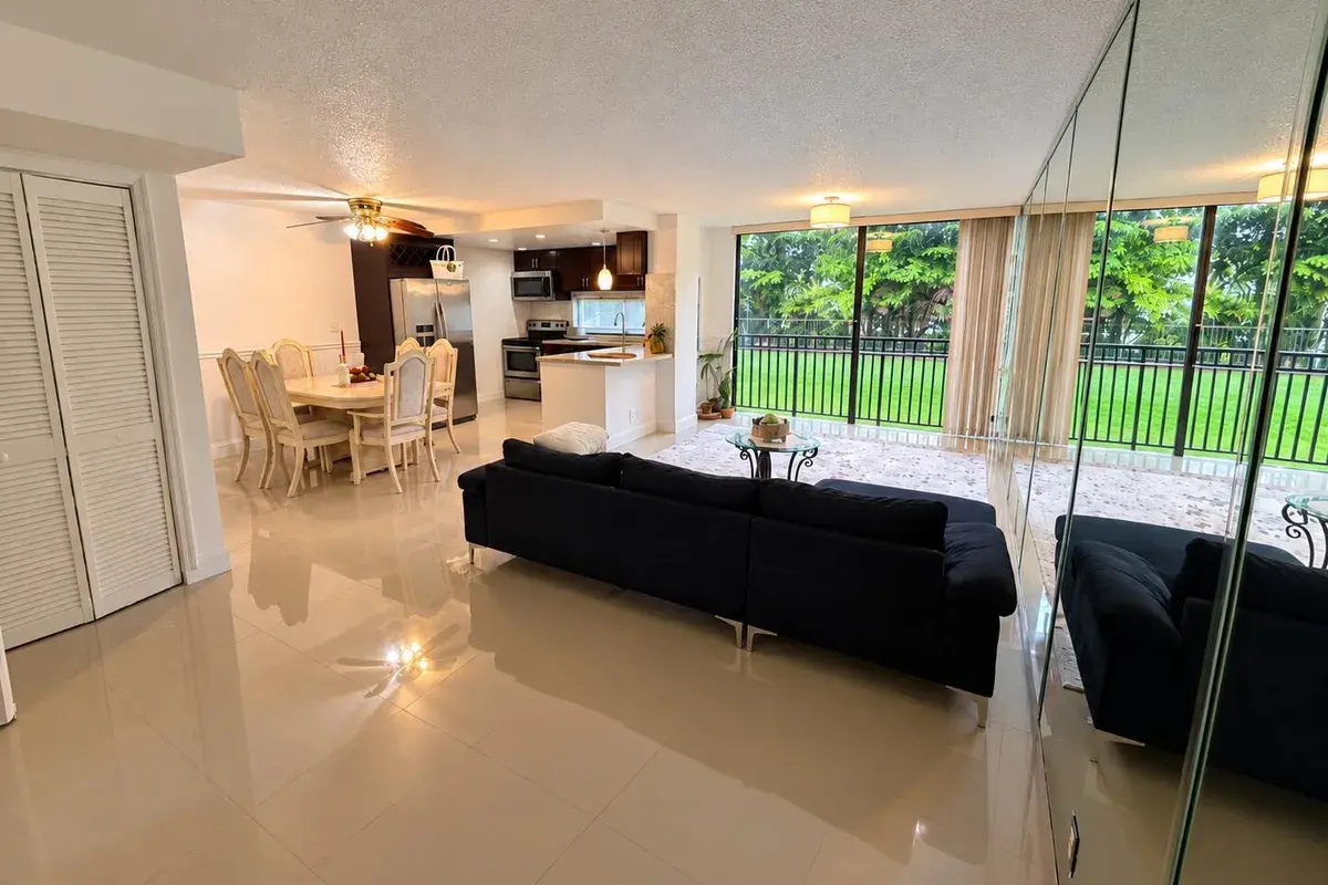 17021 N BAY Road # 107, Sunny Isles Beach FL 33160