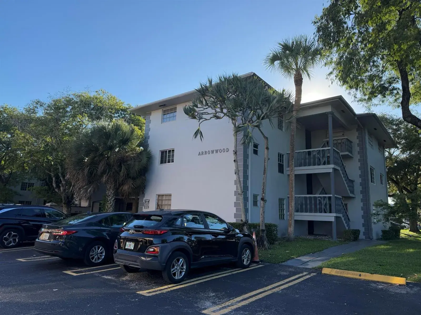 900 TALLWOOD Avenue # 107, Hollywood FL 33021