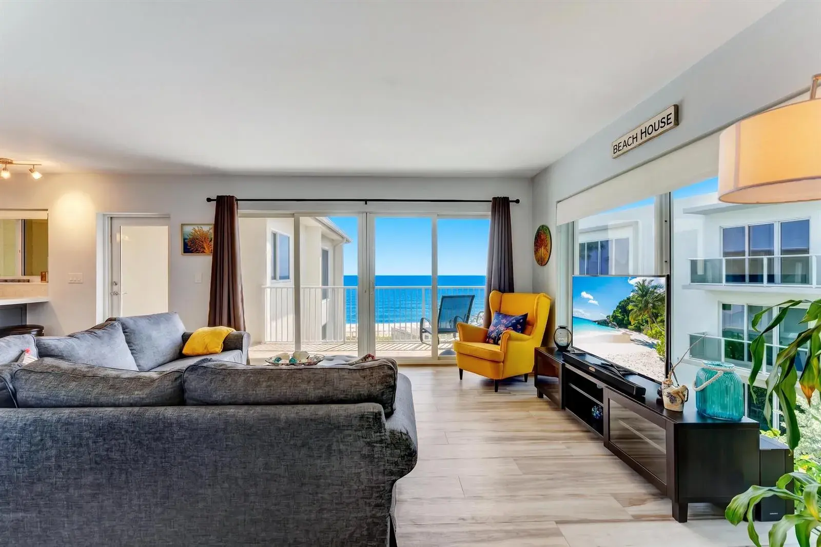1203 Hillsboro Mile # P2, Hillsboro Beach FL 33062