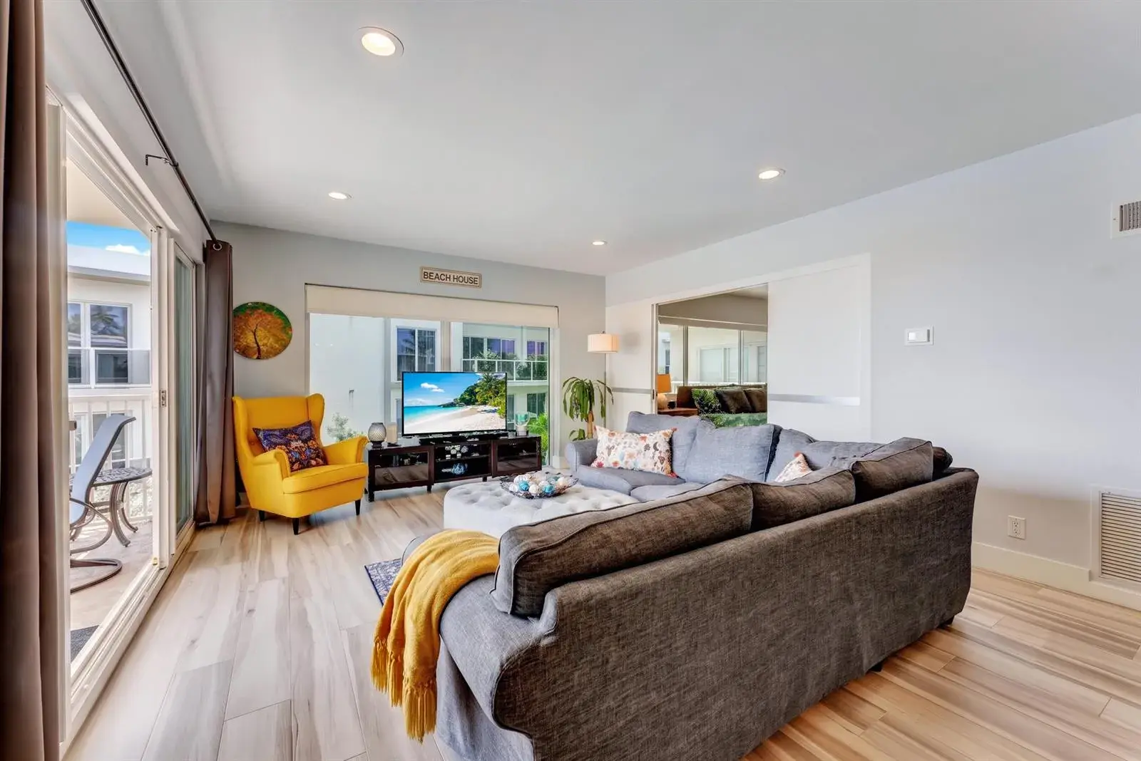 1203 Hillsboro Mile # P2, Hillsboro Beach FL 33062