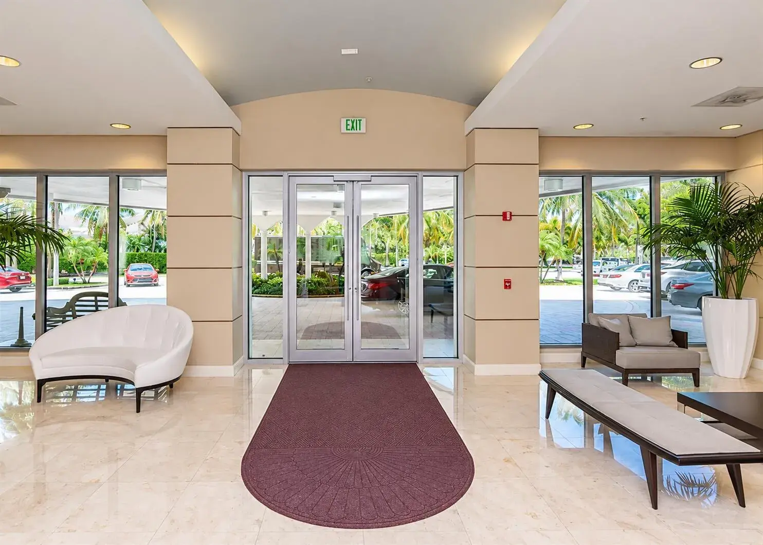 19380 COLLINS Avenue # 516, Sunny Isles Beach FL 33160