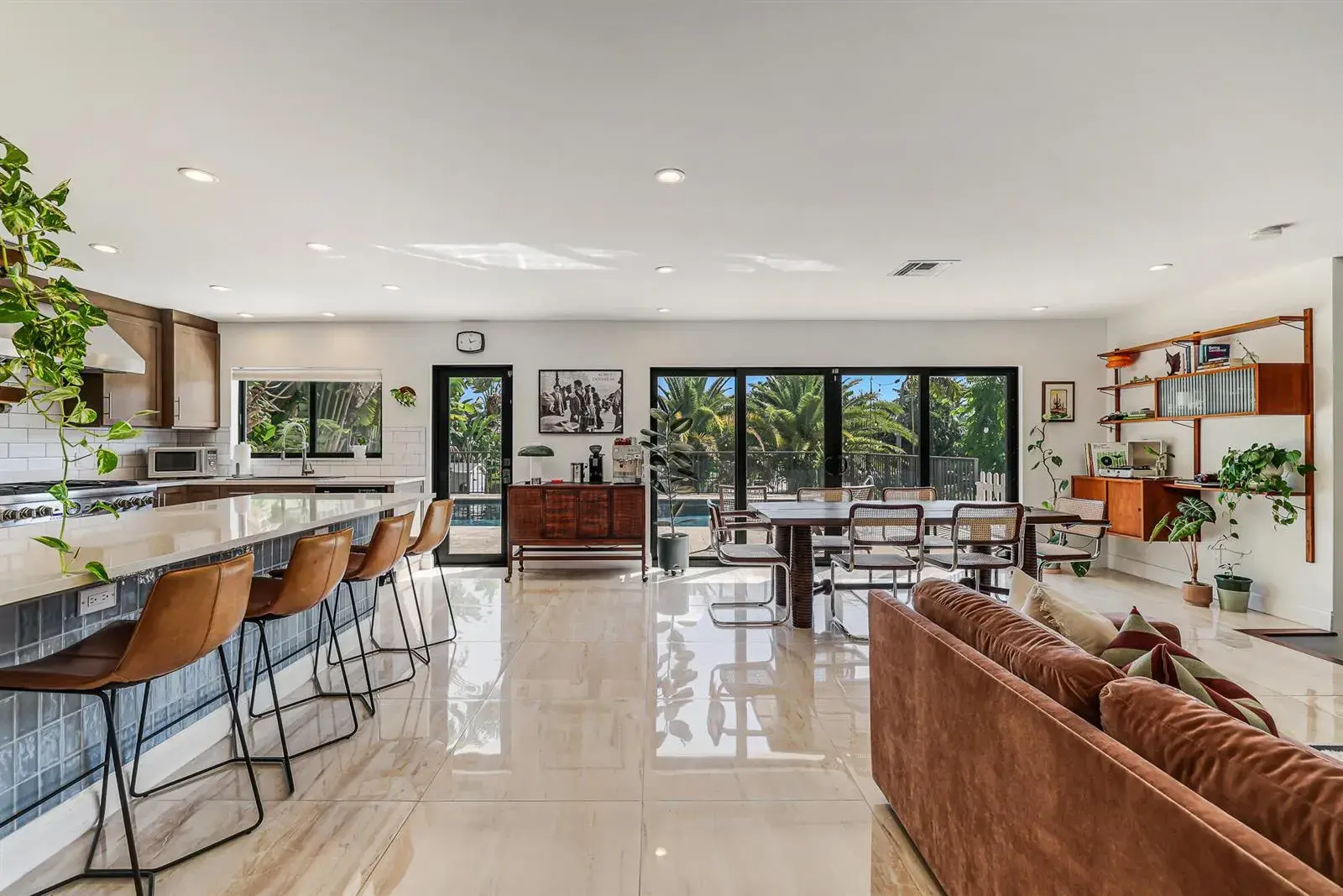 2408 NE 17th Terrace, Wilton Manors FL 33305