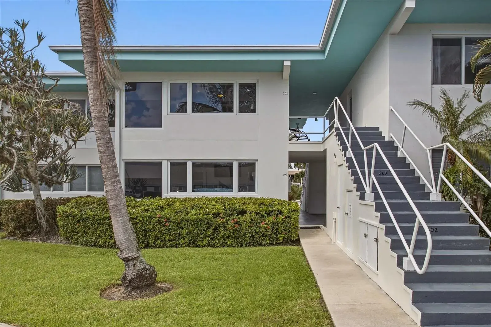 180 Isle Of Venice Drive # 102, Fort Lauderdale FL 33301