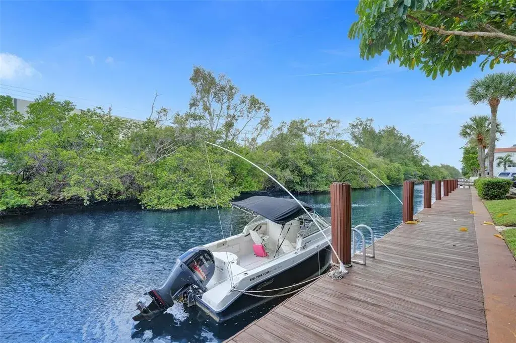 1407 NE 56TH Street # 217, Fort Lauderdale FL 33334