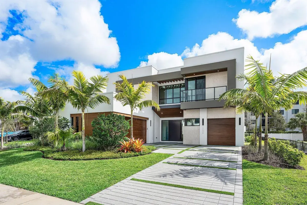 16717 MOSAIC Place, Delray Beach FL 33446
