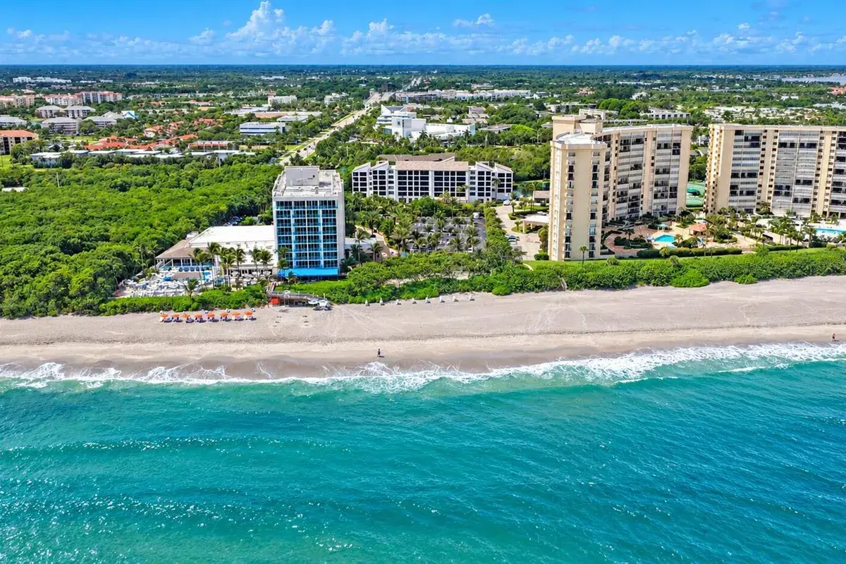 500 OCEAN TRAIL Way # 207, Jupiter FL 33477
