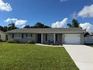 583 SE Greenway Terrace, Port St. Lucie FL 34983