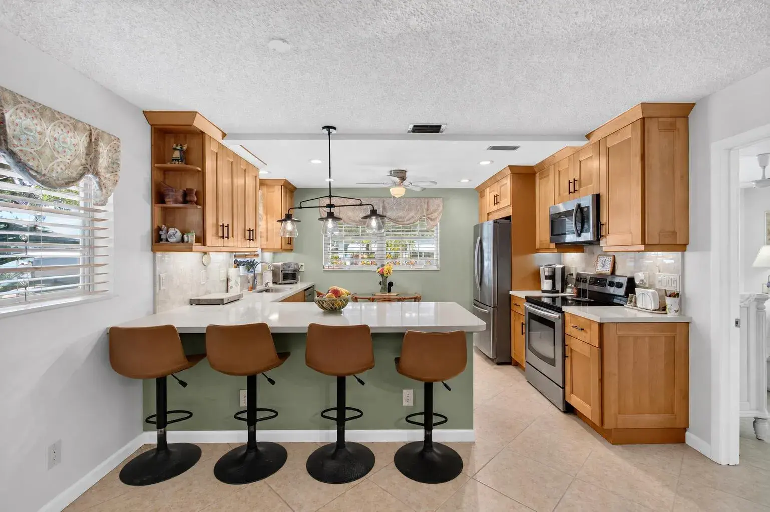 842 Meadowlark Lane, Delray Beach FL 33445