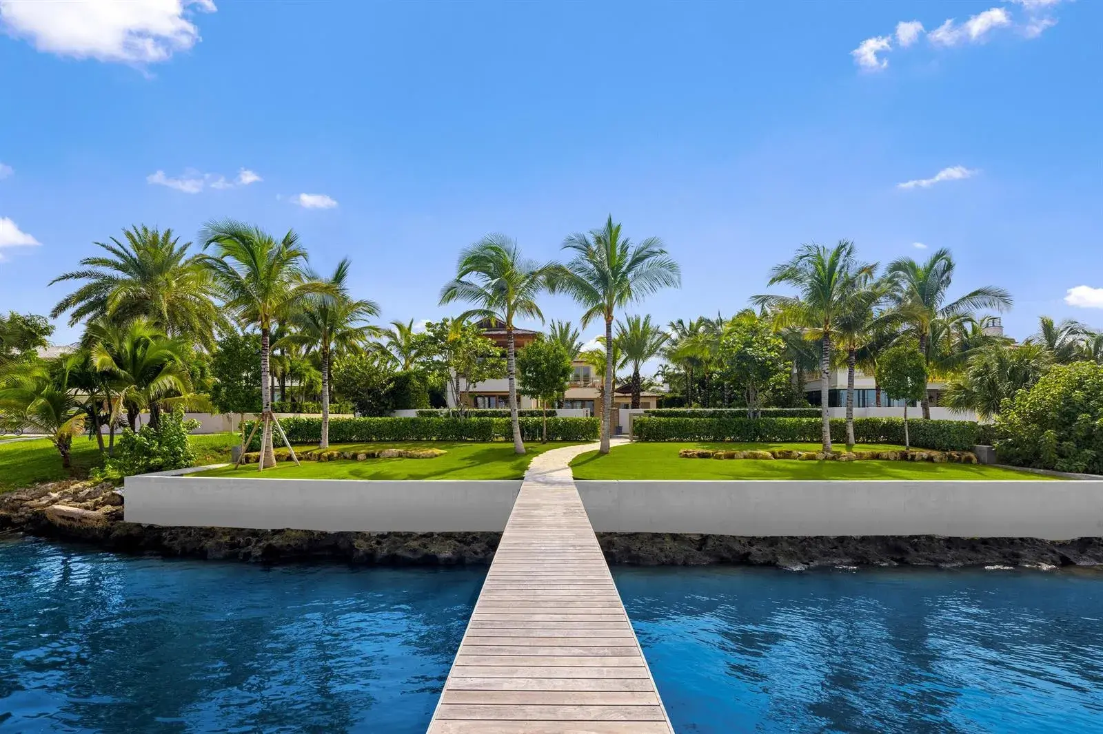 1265 N Lake Way, Palm Beach FL 33480
