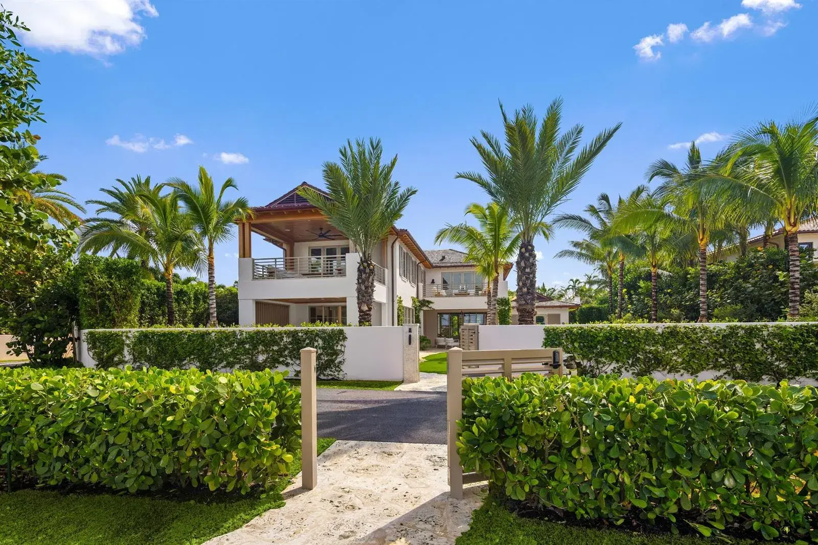 1265 N Lake Way, Palm Beach FL 33480