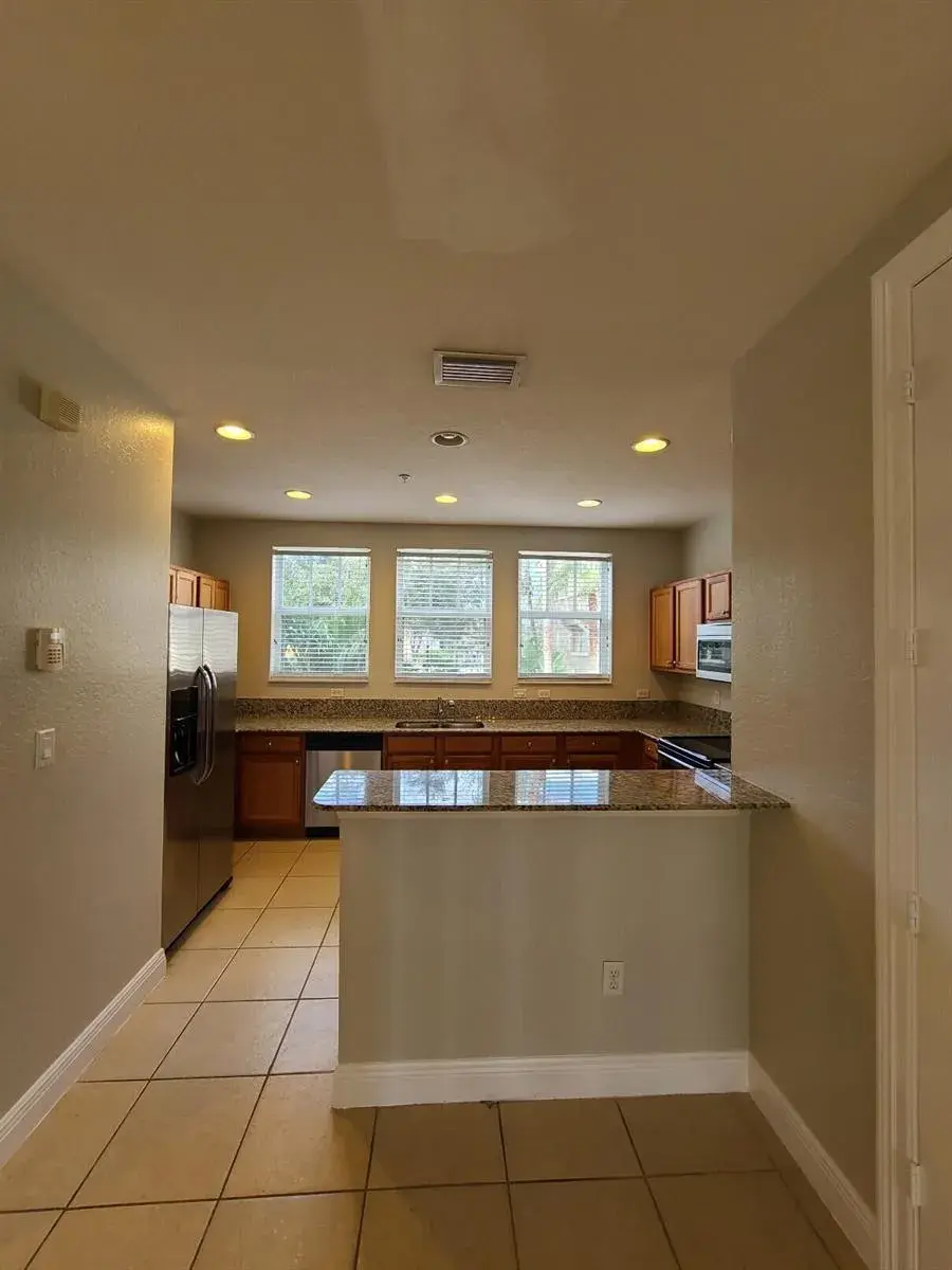 590 AMADOR Lane # 6, West Palm Beach FL 33401