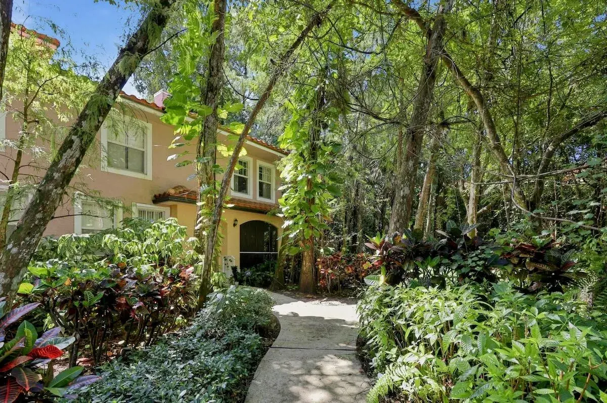 6918 W SAMPLE Road # 6918, Coral Springs FL 33067