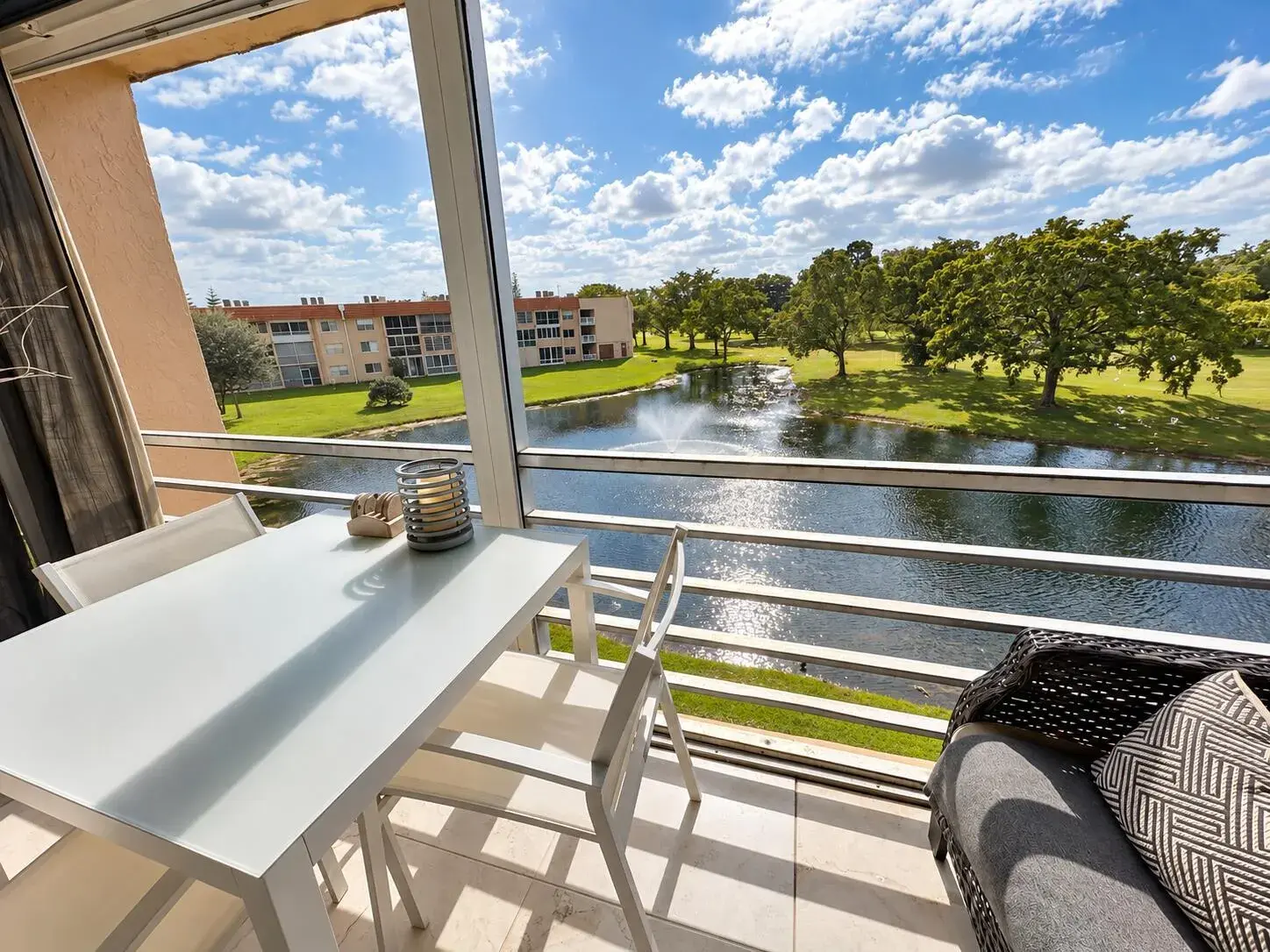 9241 SUNRISE LAKES Boulevard # 308, Sunrise FL 33322
