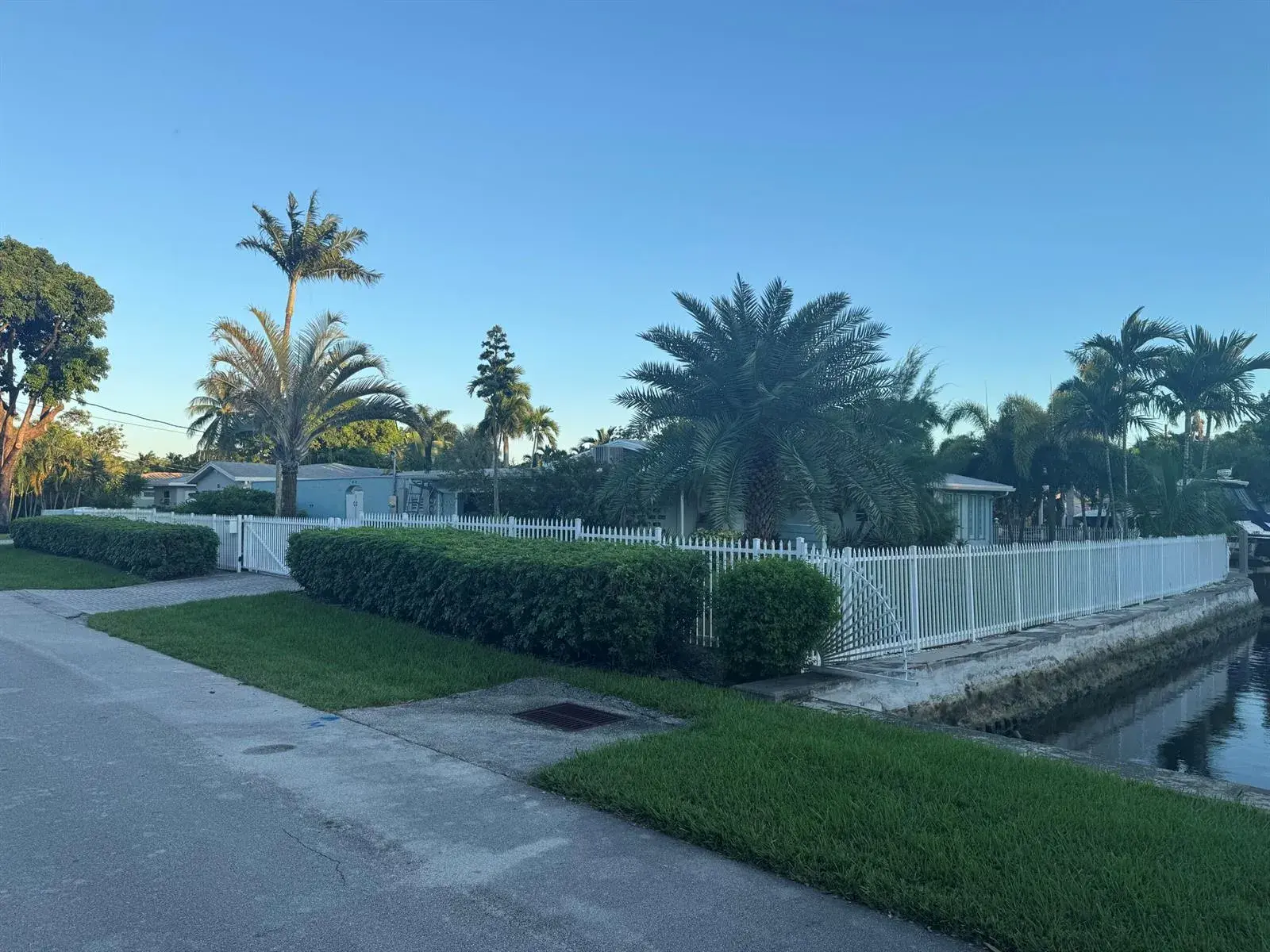 1744 W LAS OLAS Boulevard, Fort Lauderdale FL 33312