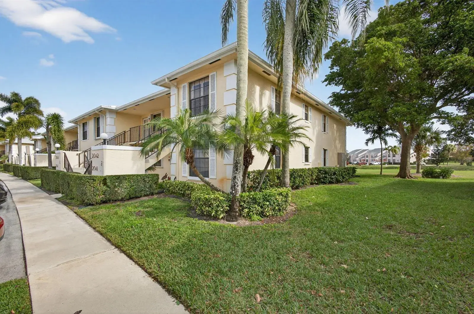 2041 Keystone Drive # F, Jupiter FL 33458
