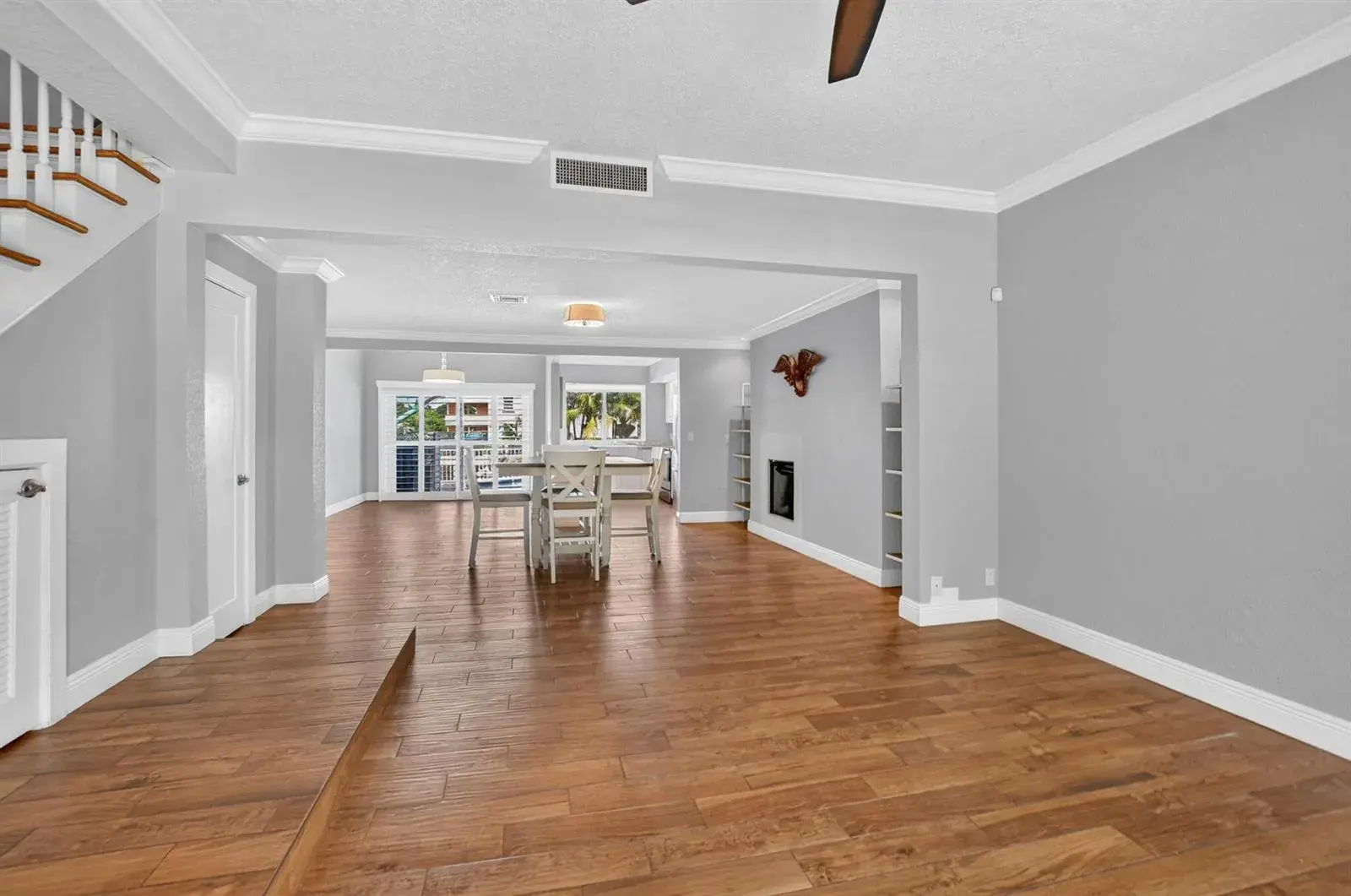 2107 NE 44th Street, Lighthouse Point FL 33064