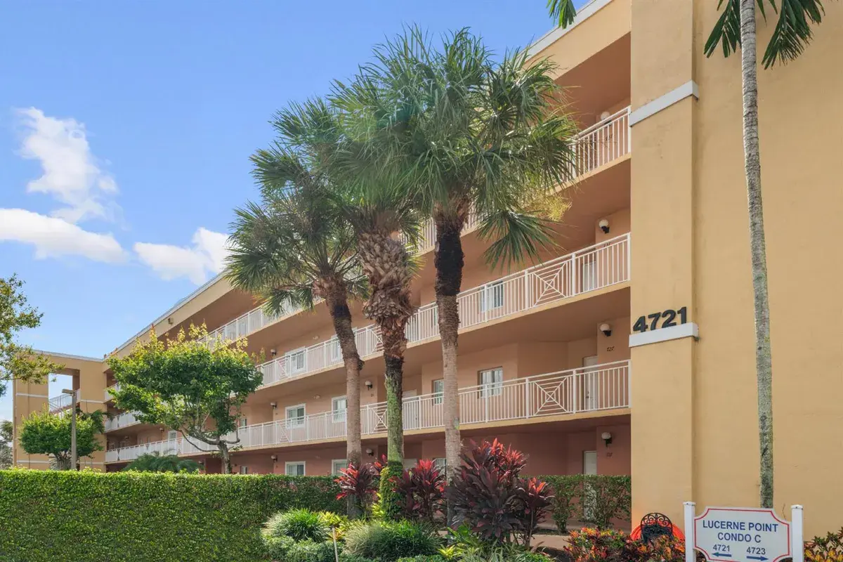 4721 Lucerne Lakes Boulevard E # 744, Lake Worth FL 33467