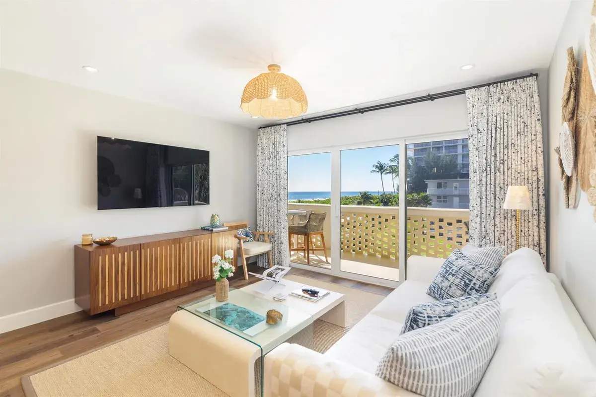 2545 S Ocean Boulevard # 3140, Palm Beach FL 33480