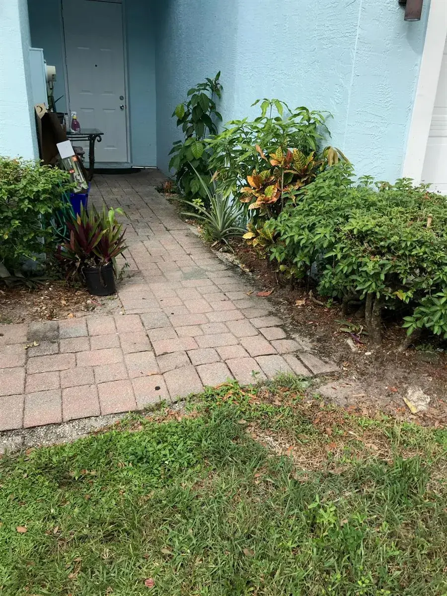 5166 SE White Oleander # 5166, West Palm Beach FL 33415