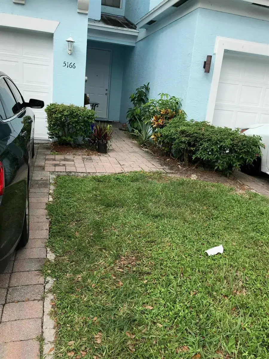 5166 SE White Oleander # 5166, West Palm Beach FL 33415