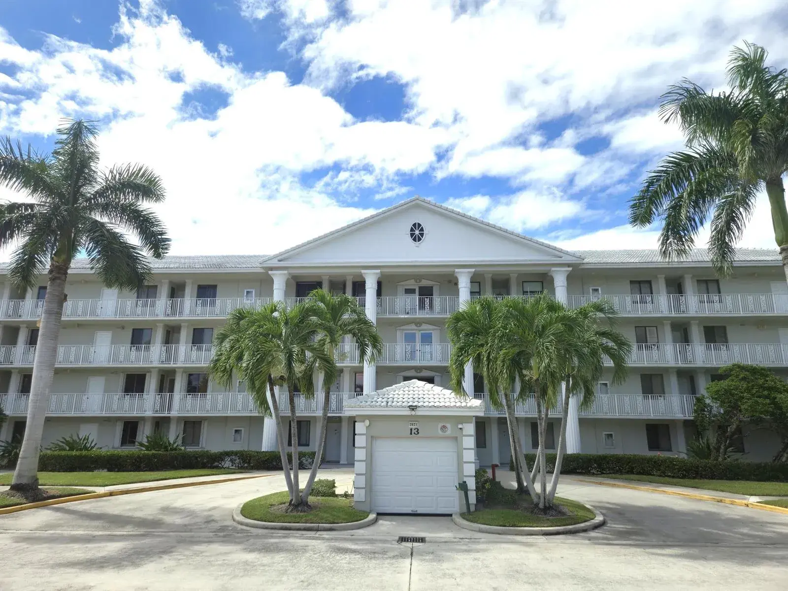2621 VILLAGE Boulevard # 202, West Palm Beach FL 33409