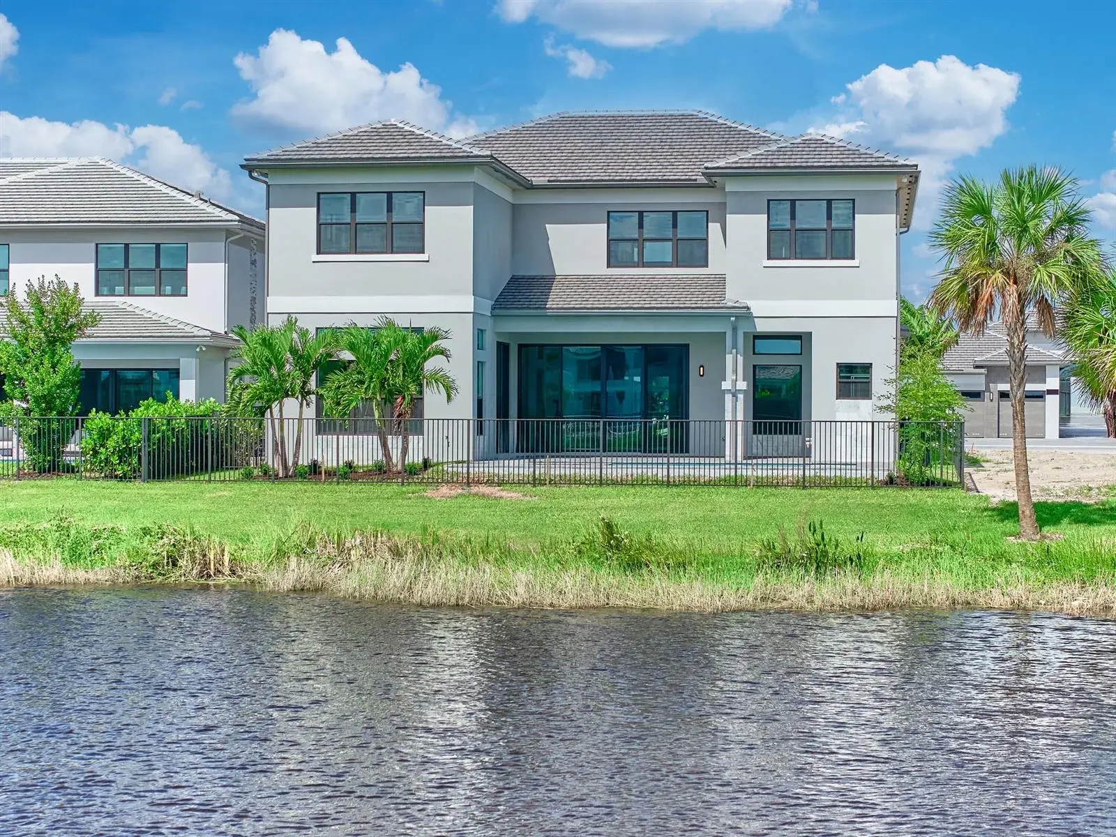 13522 Nesting Pines Way, Palm Beach Gardens FL 33412