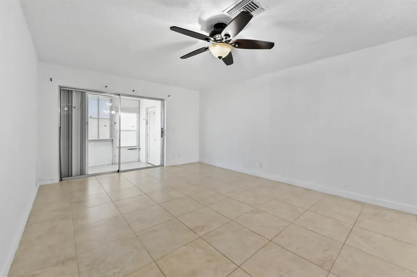 2868 Ashley Drive E # C, West Palm Beach FL 33415