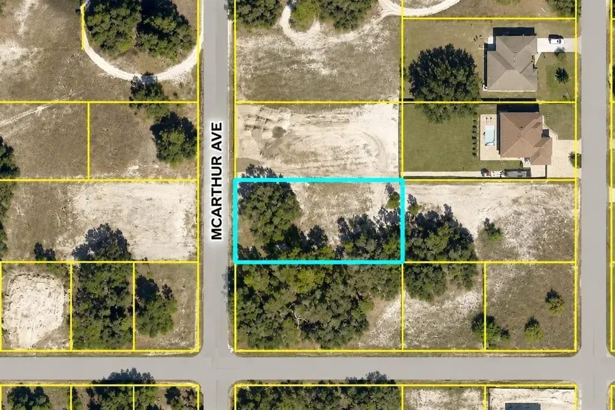 1702 MCARTHUR Avenue, Lehigh Acres FL 33972