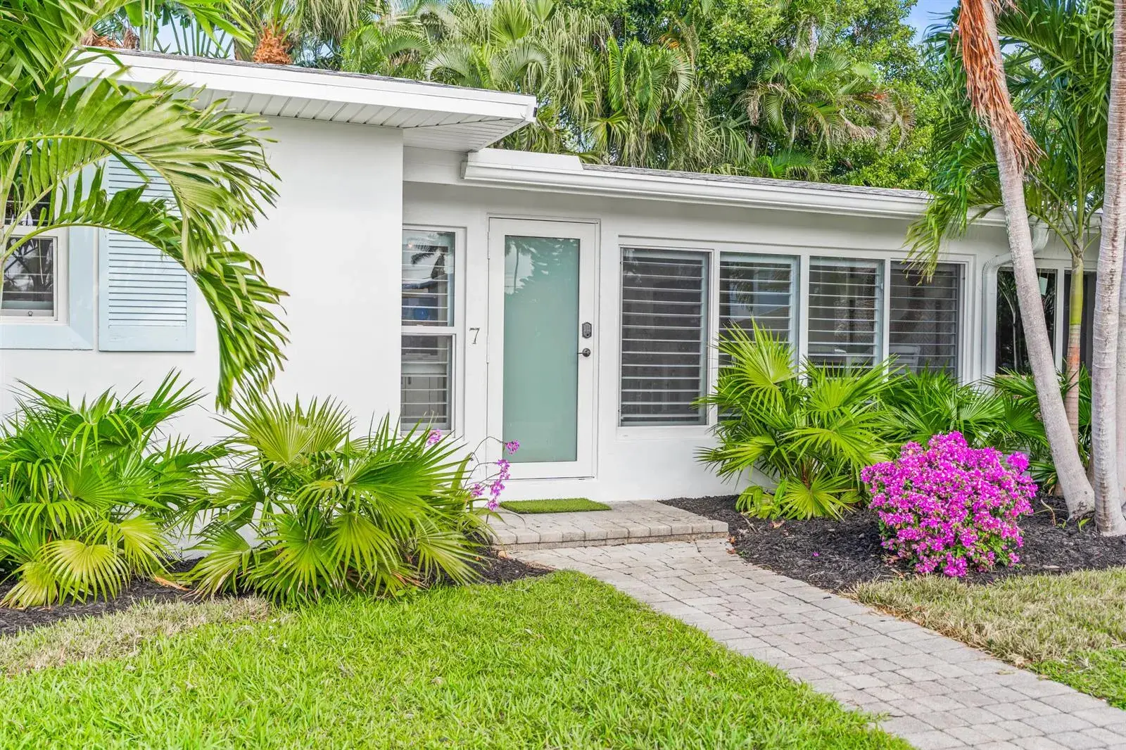 7 Fayette Drive, Ocean Ridge FL 33435