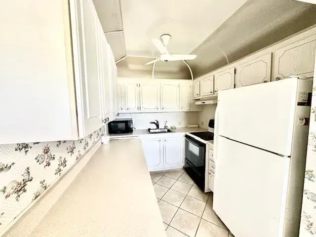59 Preston B, Boca Raton FL 33434