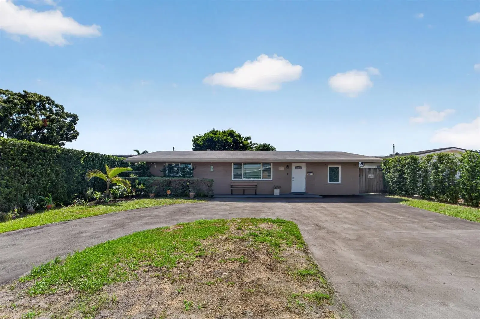 8800 NW 15TH Street, Pembroke Pines FL 33024