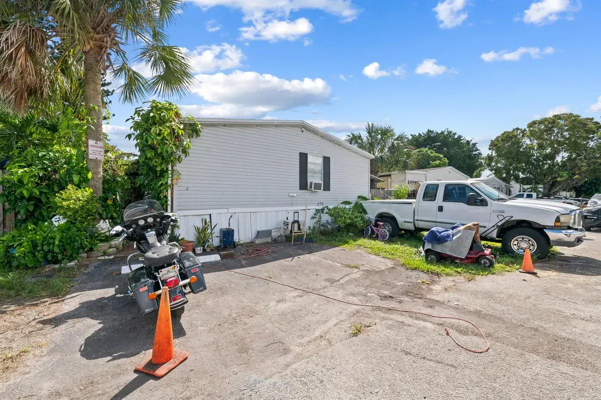 22878 Sailfish Road, Boca Raton FL 33428