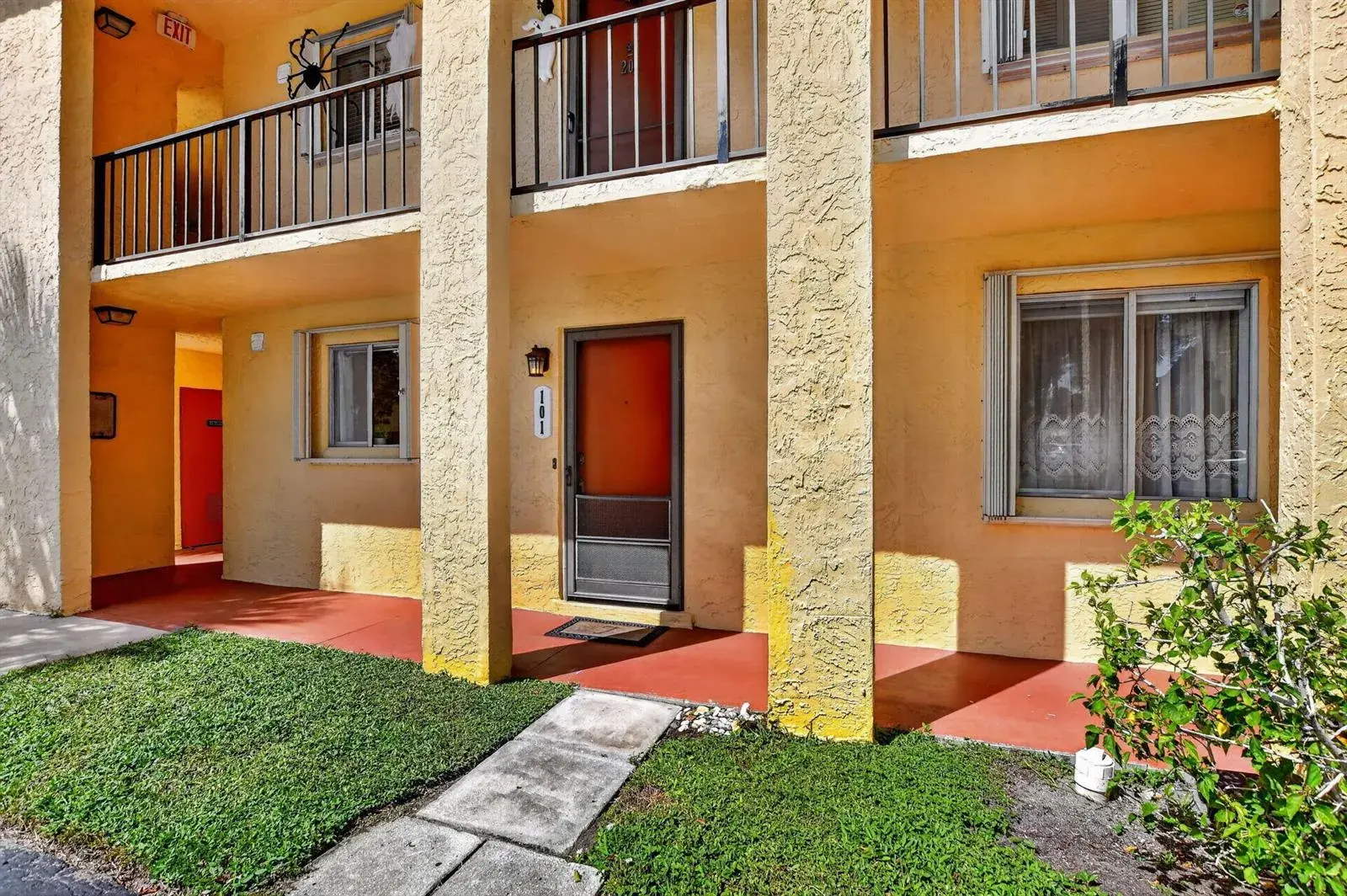 872 SW 9th Street Circle # 101, Boca Raton FL 33486