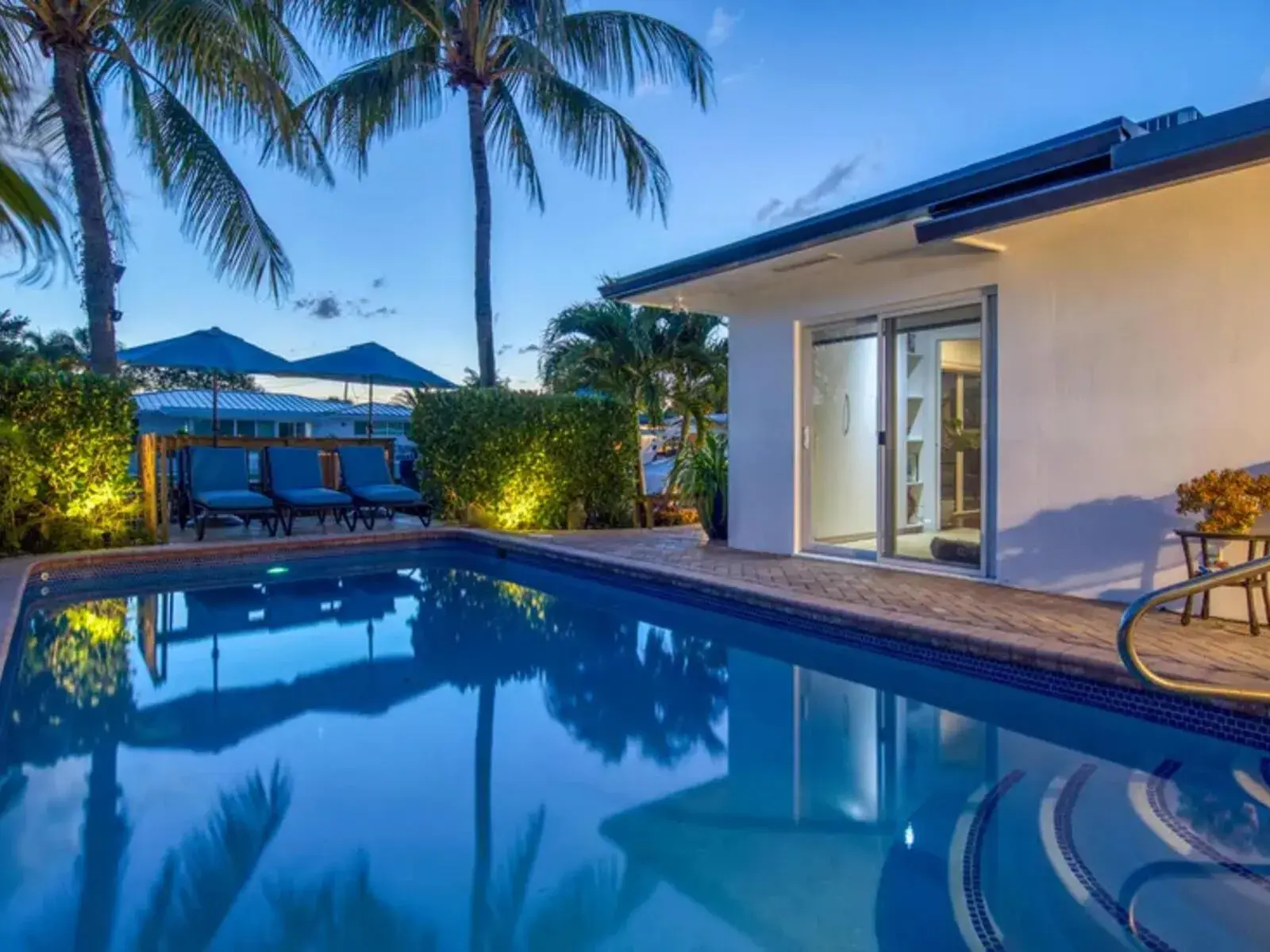 2125 NE 17TH Terrace, Wilton Manors FL 33305