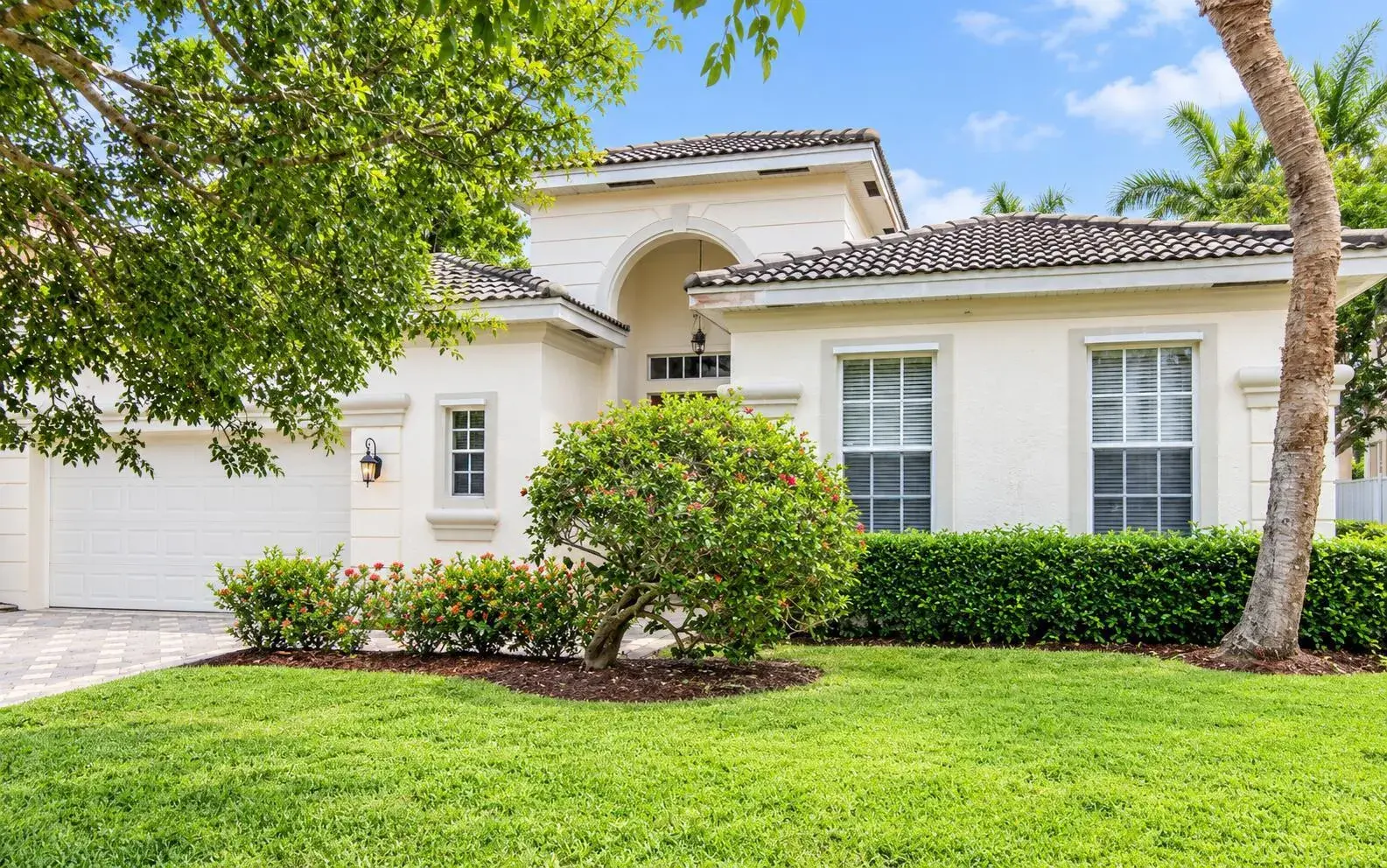 1704 ANNANDALE Circle, Royal Palm Beach FL 33411