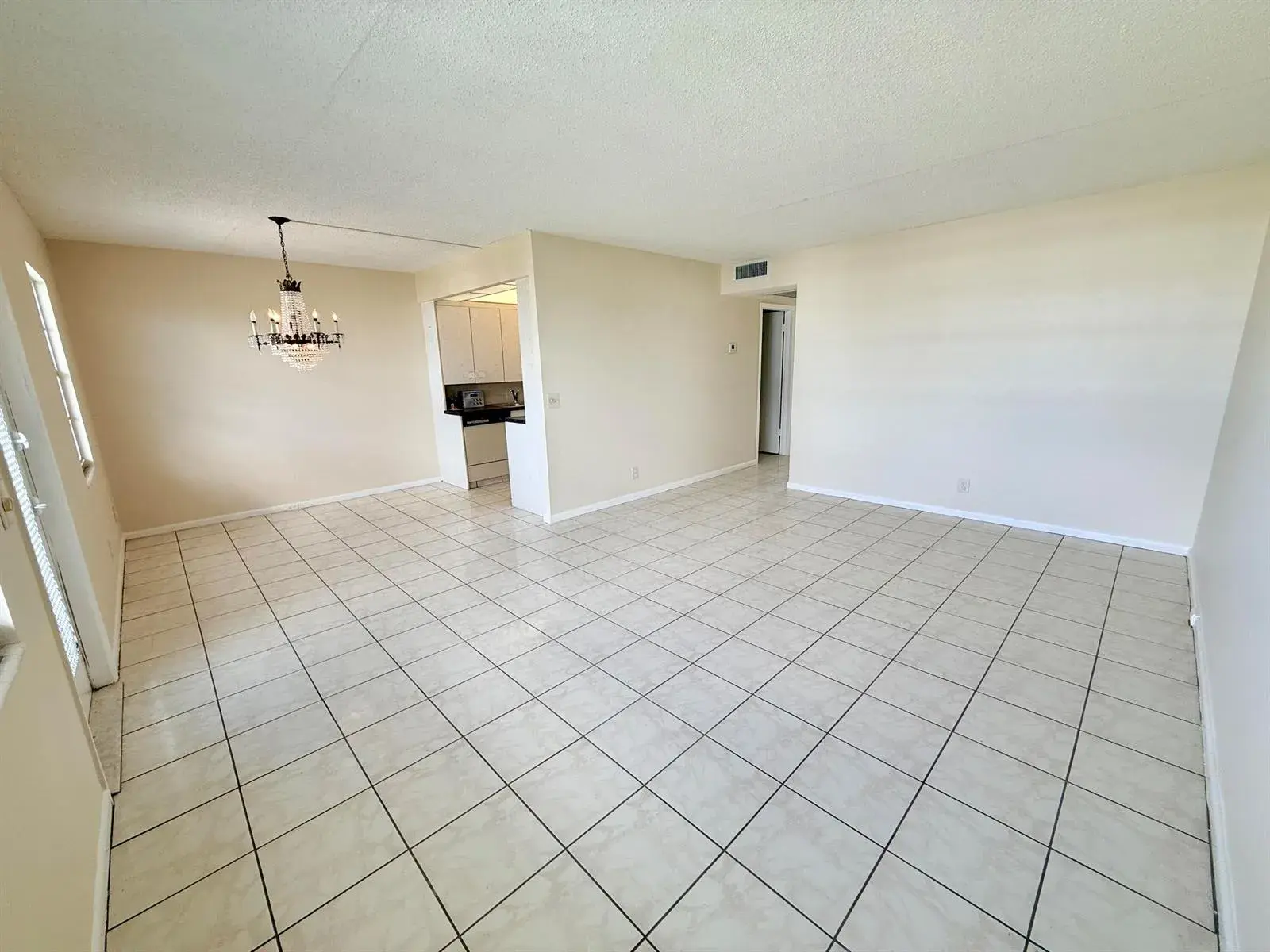4060 EXETER D # 4060, Boca Raton FL 33434