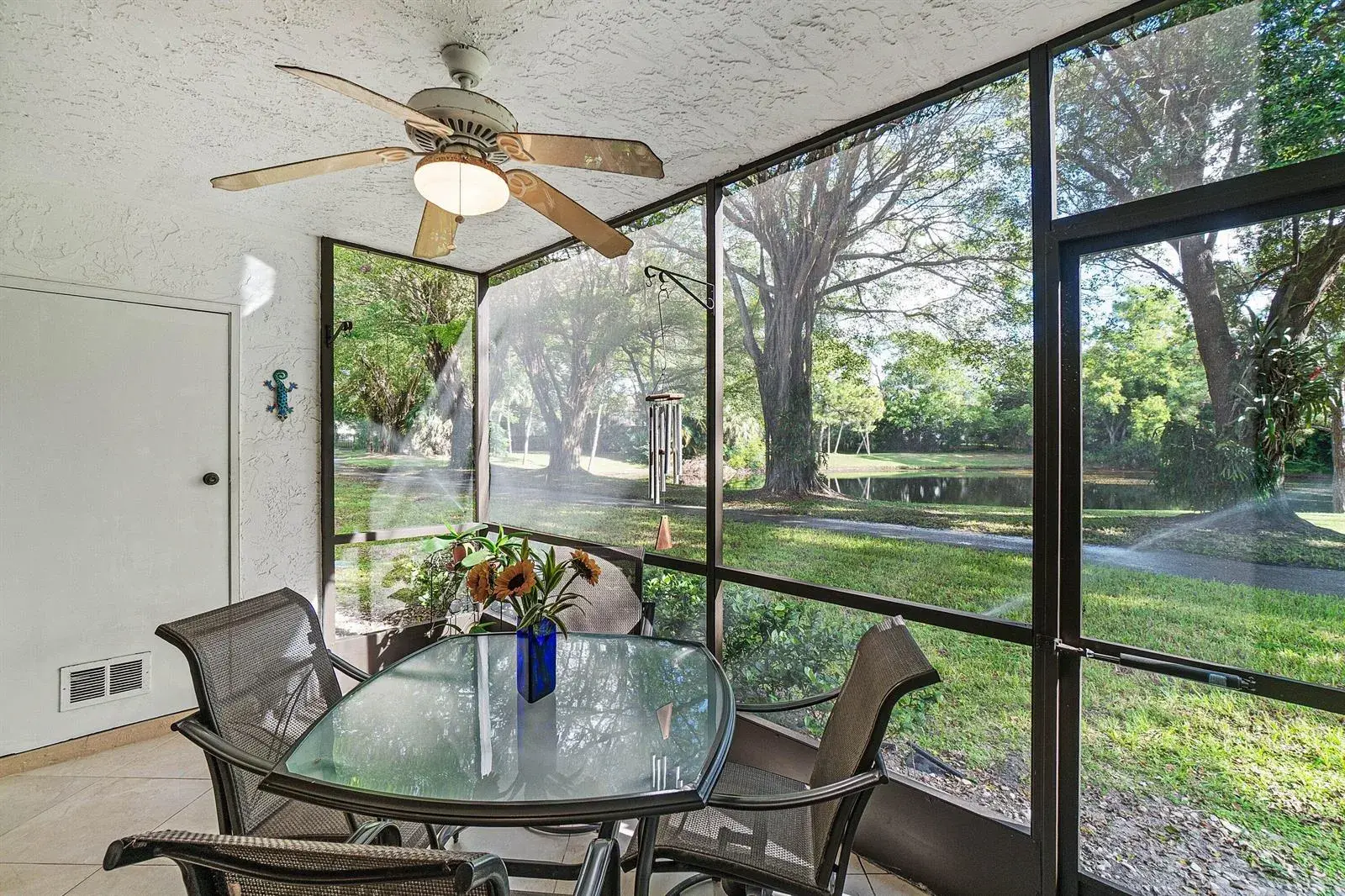 5087 Oakhill Lane, Delray Beach FL 33484