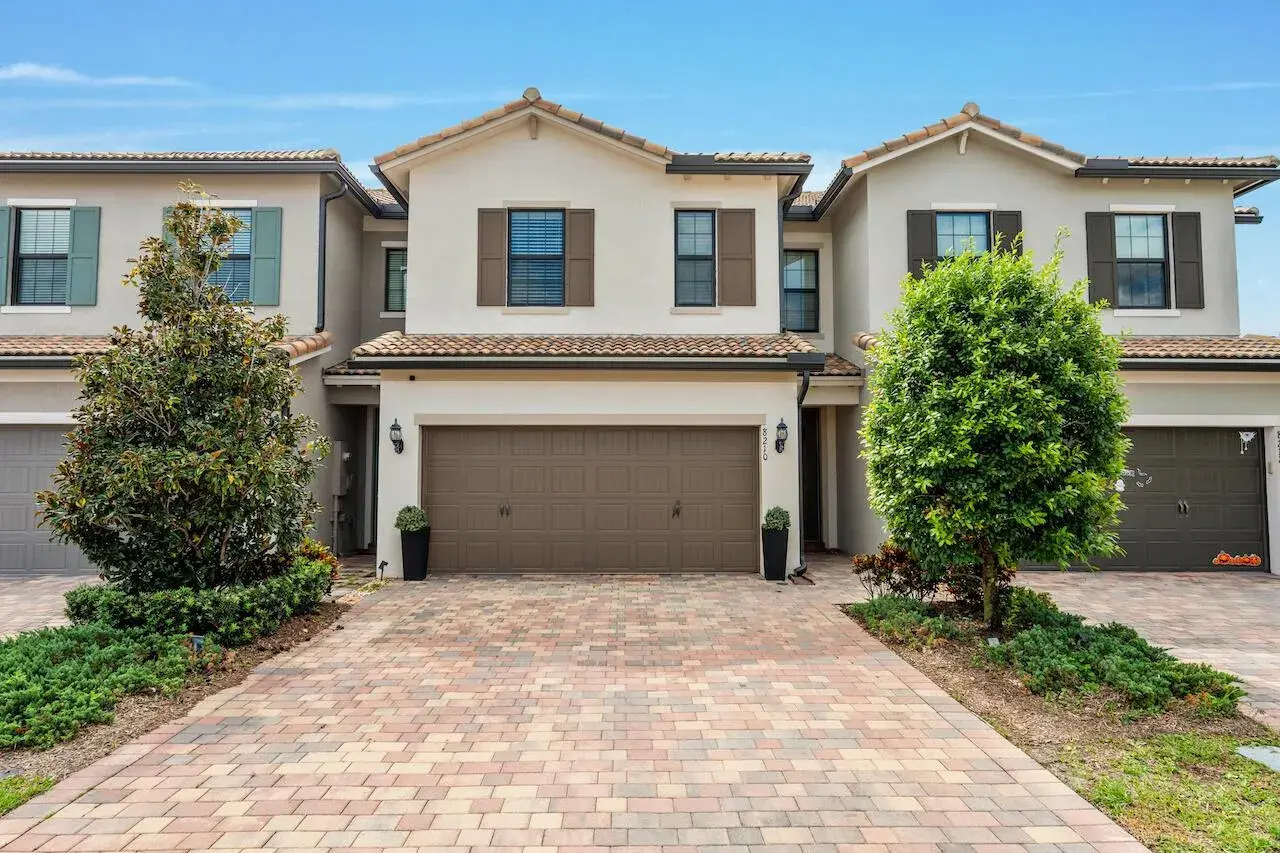 8210 Tailshot Court, Lake Worth FL 33467