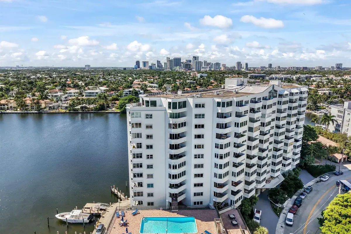 333 SUNSET Drive # 104, Fort Lauderdale FL 33301