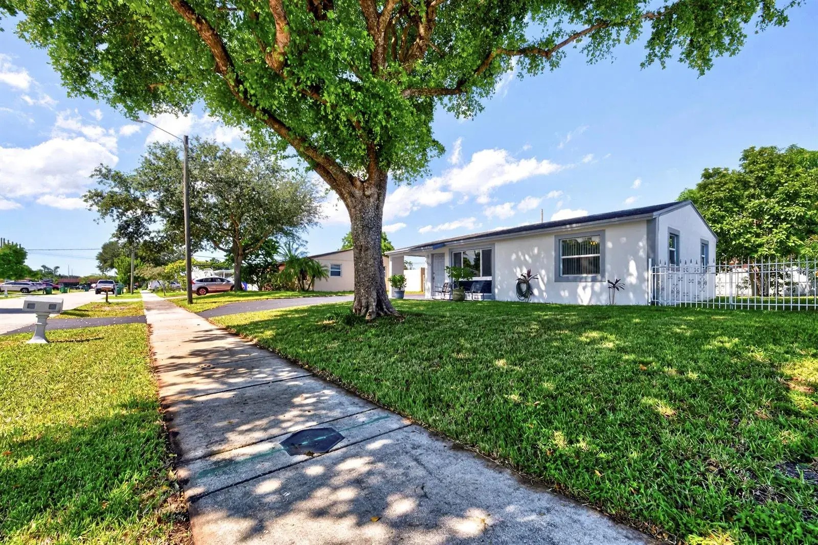 4821 SW 18TH Street, Fort Lauderdale FL 33317