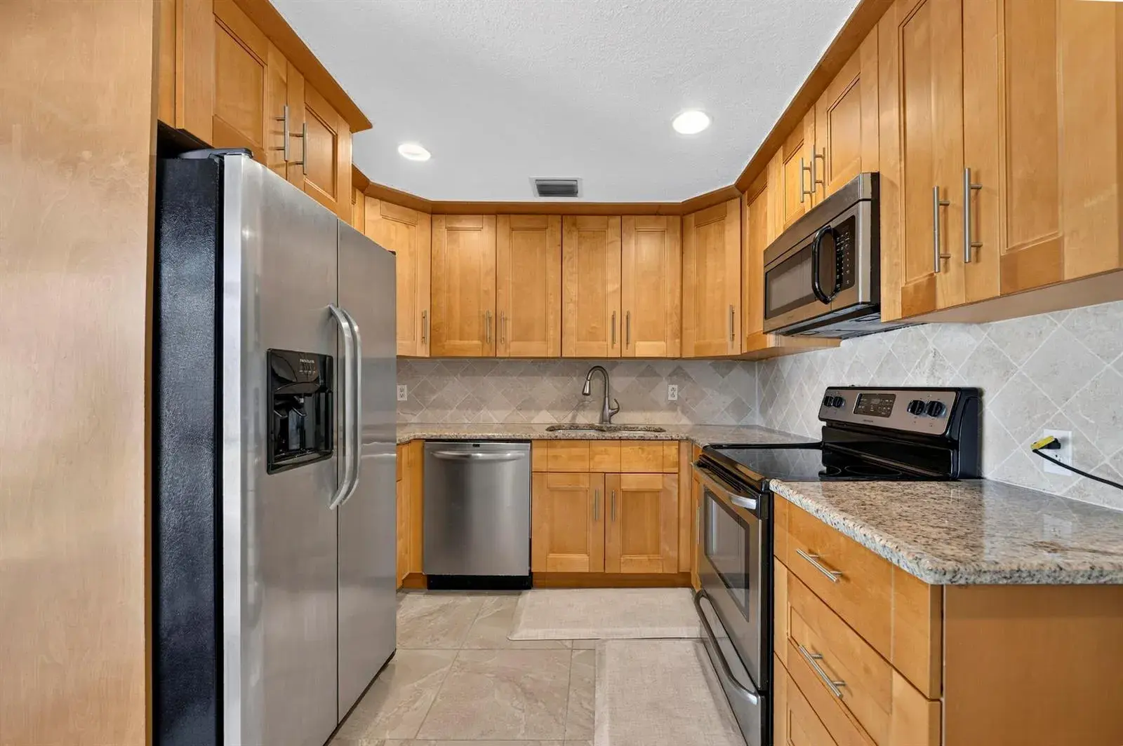 4821 SW 18TH Street, Fort Lauderdale FL 33317