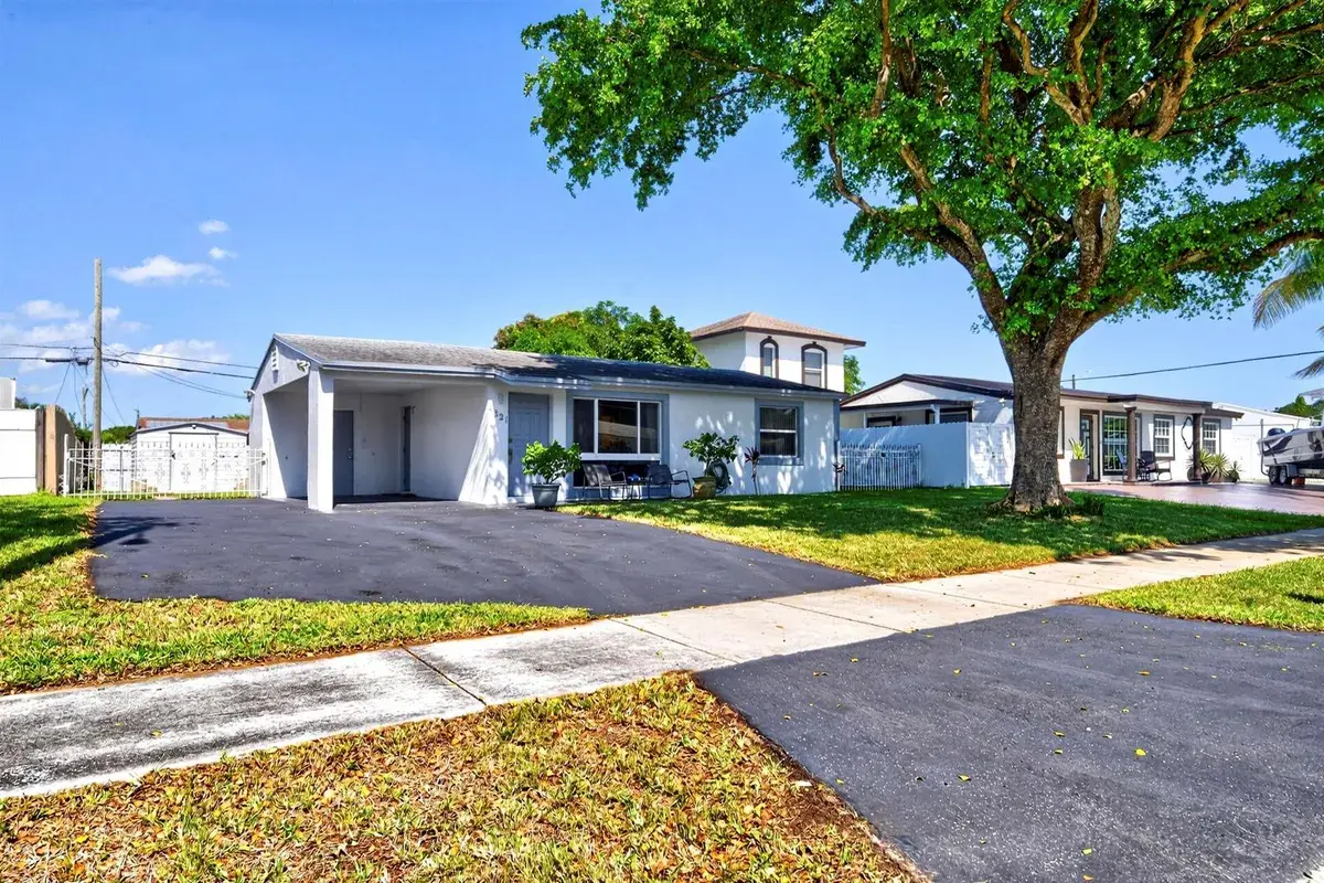 4821 SW 18TH Street, Fort Lauderdale FL 33317